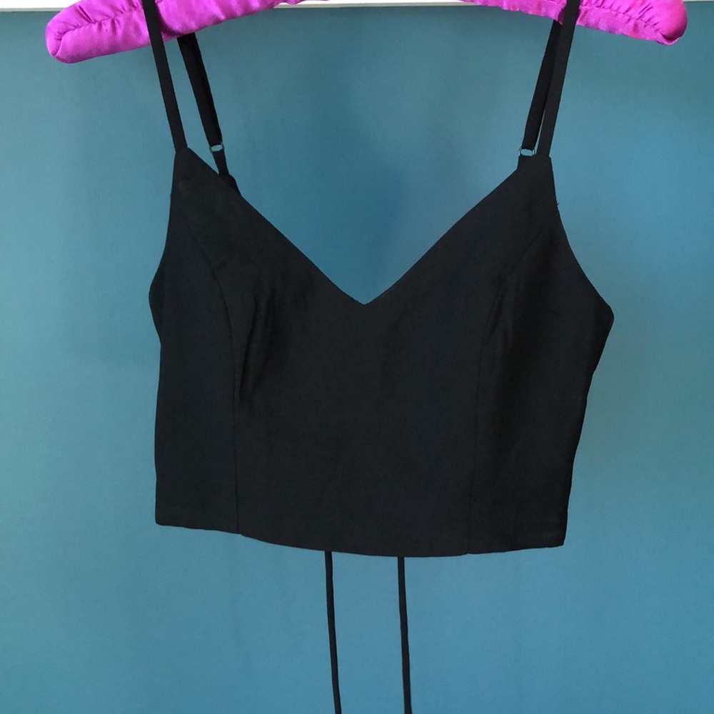 Lulus black tie back cropped cami XS - Picture 4 of 7